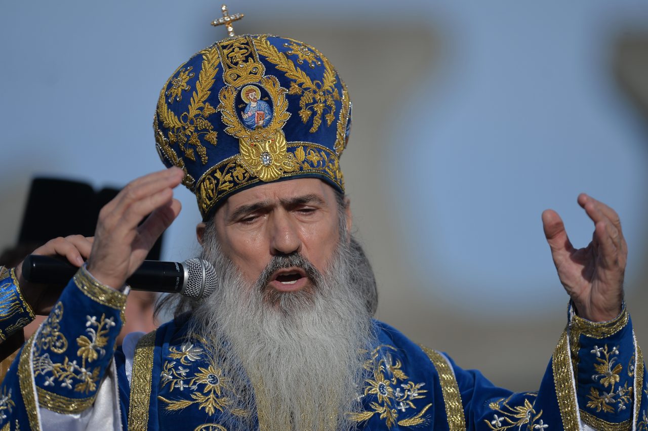 Arhiepiscopia condusă de Teodosie cere pomelnice prin PayPal: „Puteți include câteva nume pentru a fi pomenite în secțiunea Add Note”