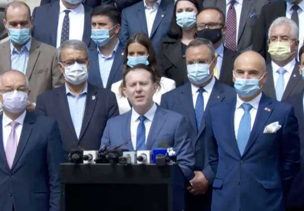 Rareș Bogdan compară politica românească cu fotbalul italian: Premierul Cîţu are curajul, exact ca Mancini să îi schimbe pe Chiellini sau pe Immobile fără prea multe discuţii