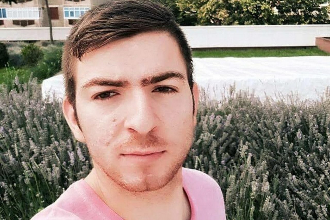 Florin Manciu, „as” al escrocheriilor, lovește din nou: Se folosea de cazuri umanitare pentru a afla date despre carduri bancare. Bărbatul a fost arestat