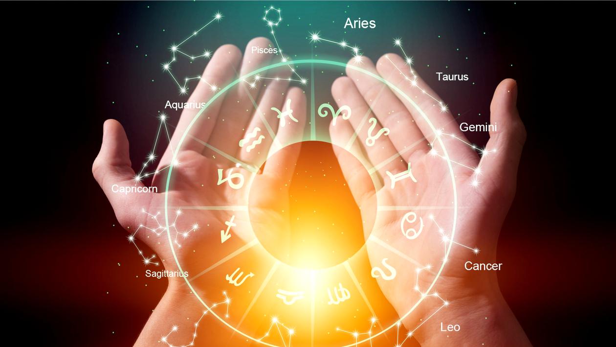 Horoscopul zilei de 19 iunie 2021. Peștii pot deveni geloși