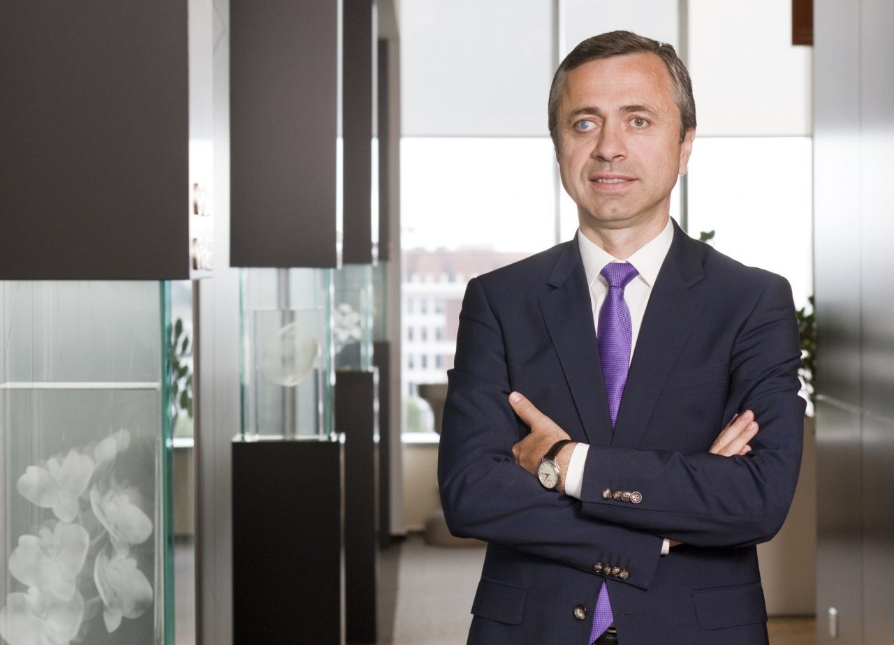 Sondaj. Care sunt primele trei mari priorități economice în opinia top managerilor români. Două treimi dintre aceștia cred că economia își va revenit total în următoarele 12 luni