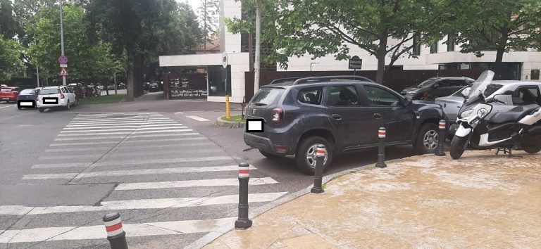 Mașinile parcare neregulamentar în sectorul 1 vor fi ridicate. Cât vor plăti șoferii pentru a le recupera