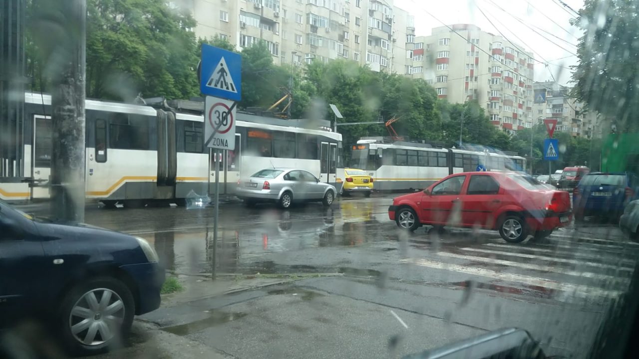 Prognoză meteo specială pentru București. Cum va fi VREMEA în următoarele ore în Capitală