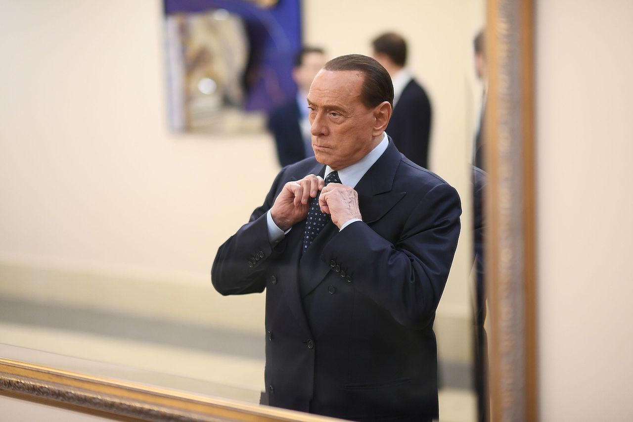 Partidele de dreapta din Italia, alianță istorică. Silvio Berlusconi și Matteo Salvini au bătut palma