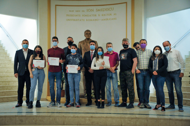 Parteneriat. Insititutul de Excelență în Antreprenoriat susține ideile de afaceri ale studenților din București. Programul se va extinde la nivel național