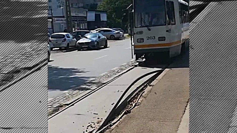 Semnal de alarmă după ce o șină a trecut prin podeaua unui tramvai și a lovit un călător: „Ca în filmele de groază. Putea să fie strivit”. Cum răspunde STB