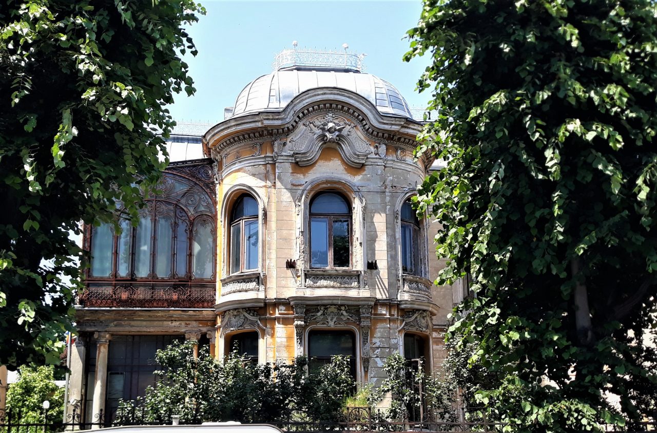 Cine mai salvează Casa Macca din București? Bijuteria arhitecturală, lăsată în paragină. Aurel Pop, Academia Română: „Am rămas profund întristat”