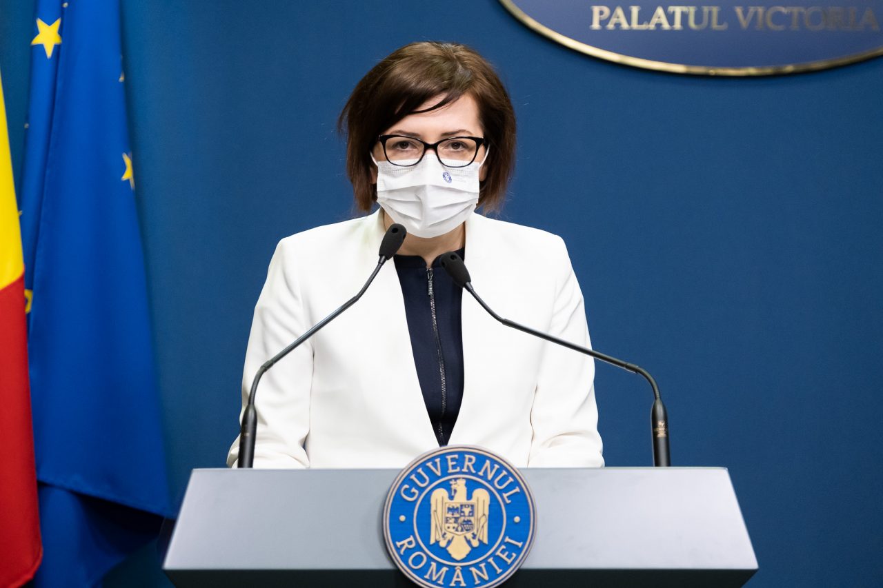 Ministrul Sănătății: „Vom avea un al patrulea val al pandemiei”. Ce spune despre tulpina indiană