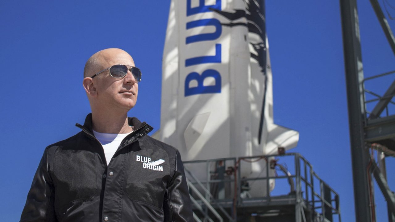 „Oamenii se vor naște în spațiu și vor vizita Pământul în vacanță”. Viziunea lui Jeff Bezos despre viitor