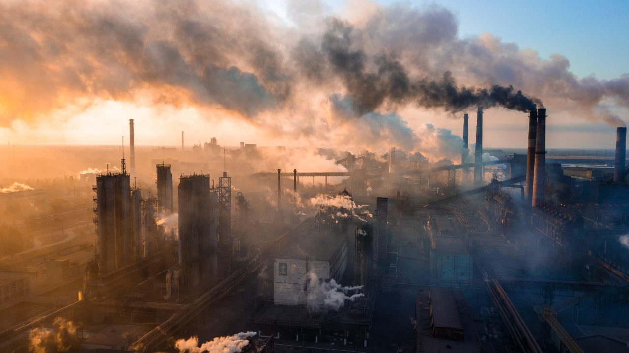 Nivelul de dioxid de carbon din atmosferă a atins cea mai ridicată valoare de când se fac măsurători. Reducerea poluării din timpul pandemiei, nesemnificativă