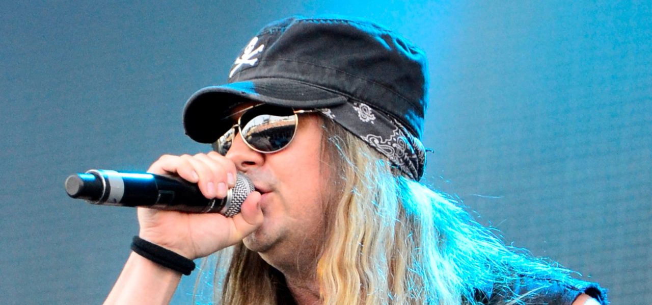 Doliu în lumea rock-ului. Johnny Solinger a murit la 55 de ani. Fostul solist de la Skid Row, diagnosticat cu insuficiență hepatică
