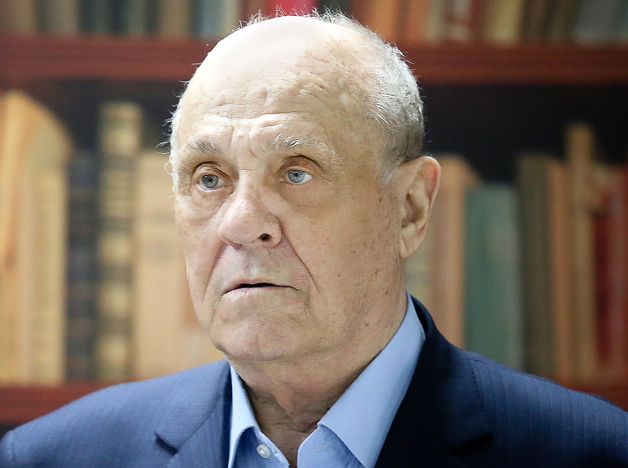 A murit regizorul rus Vladimir Menşov, câștigător de Oscar. Fusese infectat cu COVID-19