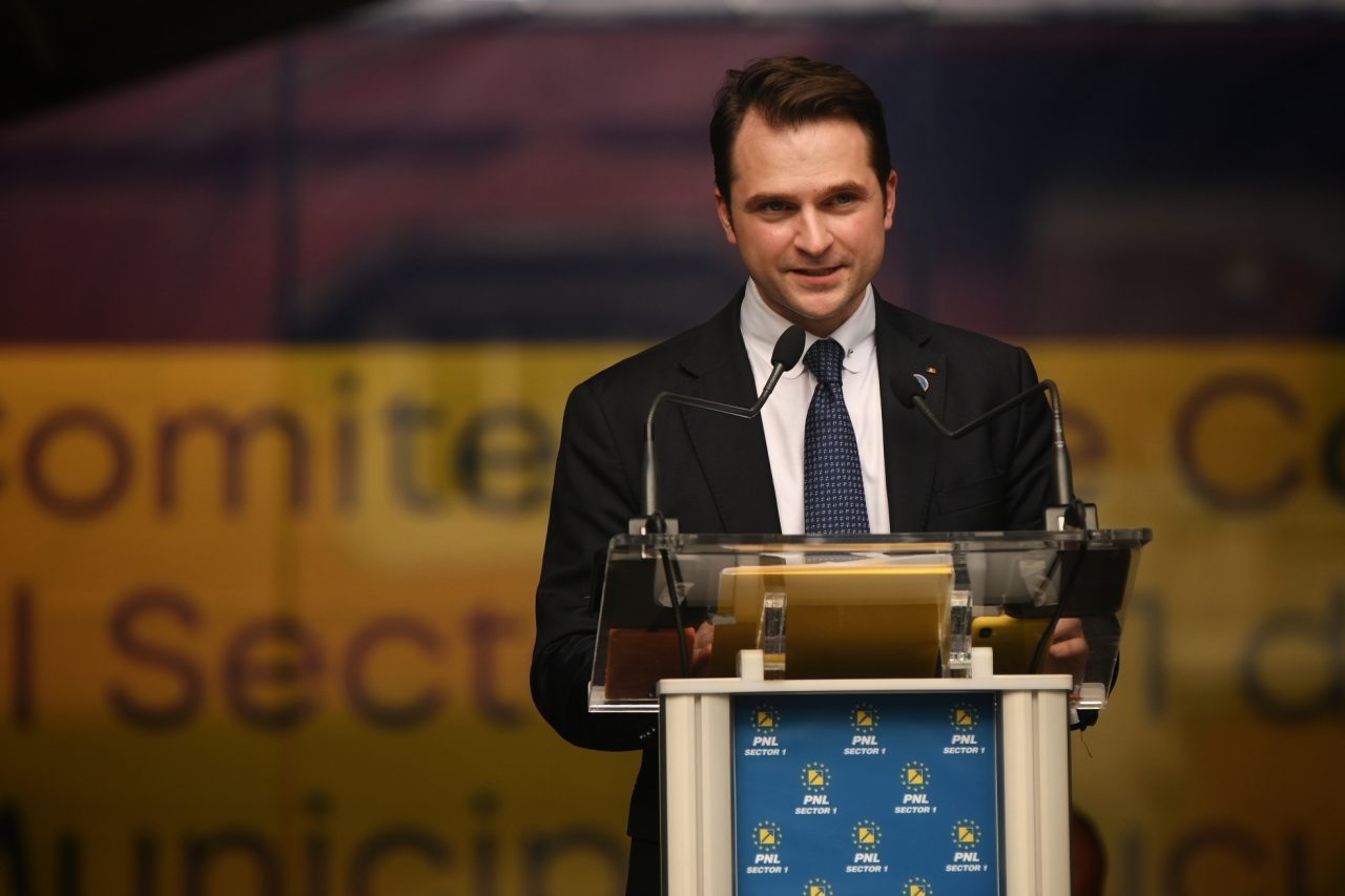 Sebastian Burduja și alegerile parlamentare anticipate din Republica Moldova: ”O șansă care apare la 100 de ani, o pagină importantă de istorie”