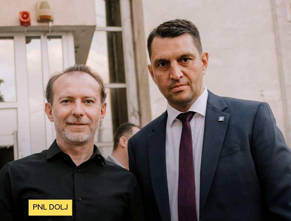 Deputatul Ştefan Stoica a câștigat alegerile pentru șefia PNL Dolj