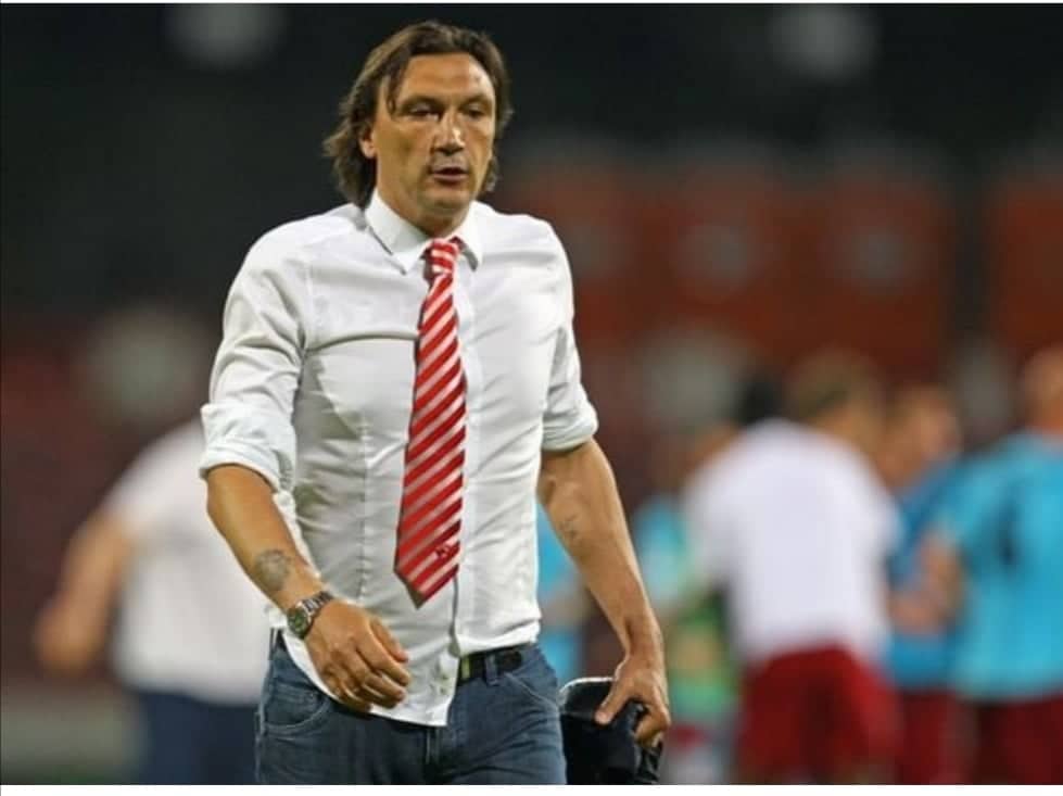 Este oficial. Dinamo are un nou antrenor. Iuliu Mureşan: ”Dinamo trebuie să meargă mai departe, timpul nu are răbdare cu noi”