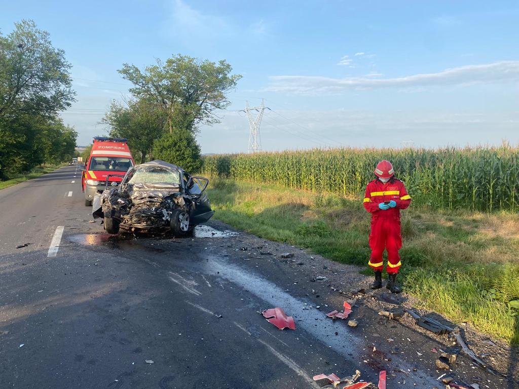 Grav accident rutier produs în județul Mureș. O persoană a murit