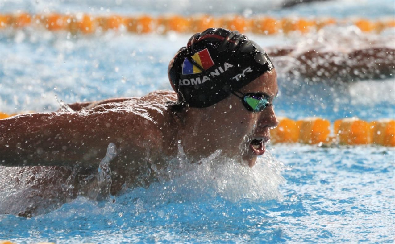 8 ȘTIRI DE LA ORA 8. Înotătorii români David Popovici şi Robert Glinţă, calificați în două finale la Jocurile Olimpice de la Tokyo