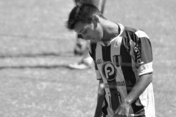Şoc în Uruguay. Încă un fotbalist s-a sinucis. Emiliano Cabrera avea doar 27 de ani