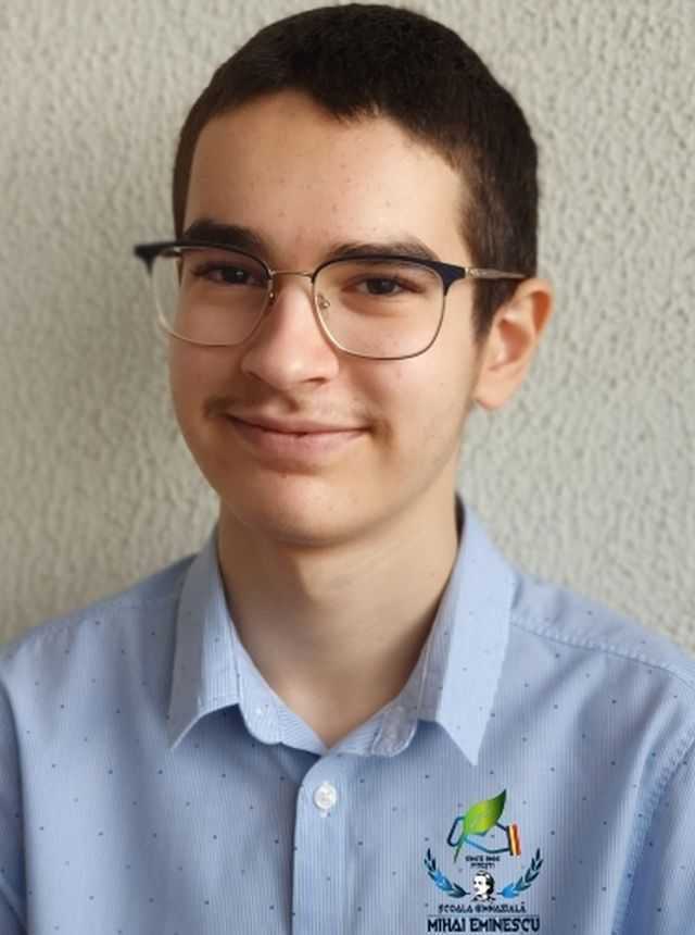 Un elev din Pitești a câștigat medalia de aur la Olimpiada Balcanică de Matematică