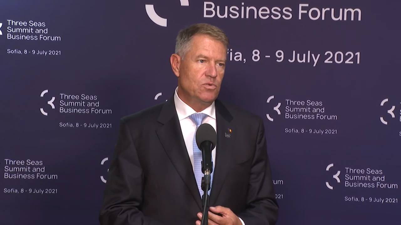 Klaus Iohannis: ”Vaccinarea se impune, este de dorit, nu sunt adeptul vaccinării obligatorii” (VIDEO)