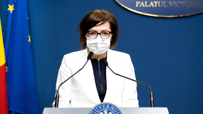 Certificatul digital COVID poate fi folosit și pe teritoriul României, nu doar la graniță, ca dovadă a vaccinării, testării sau trecerii prin boală (VIDEO)
