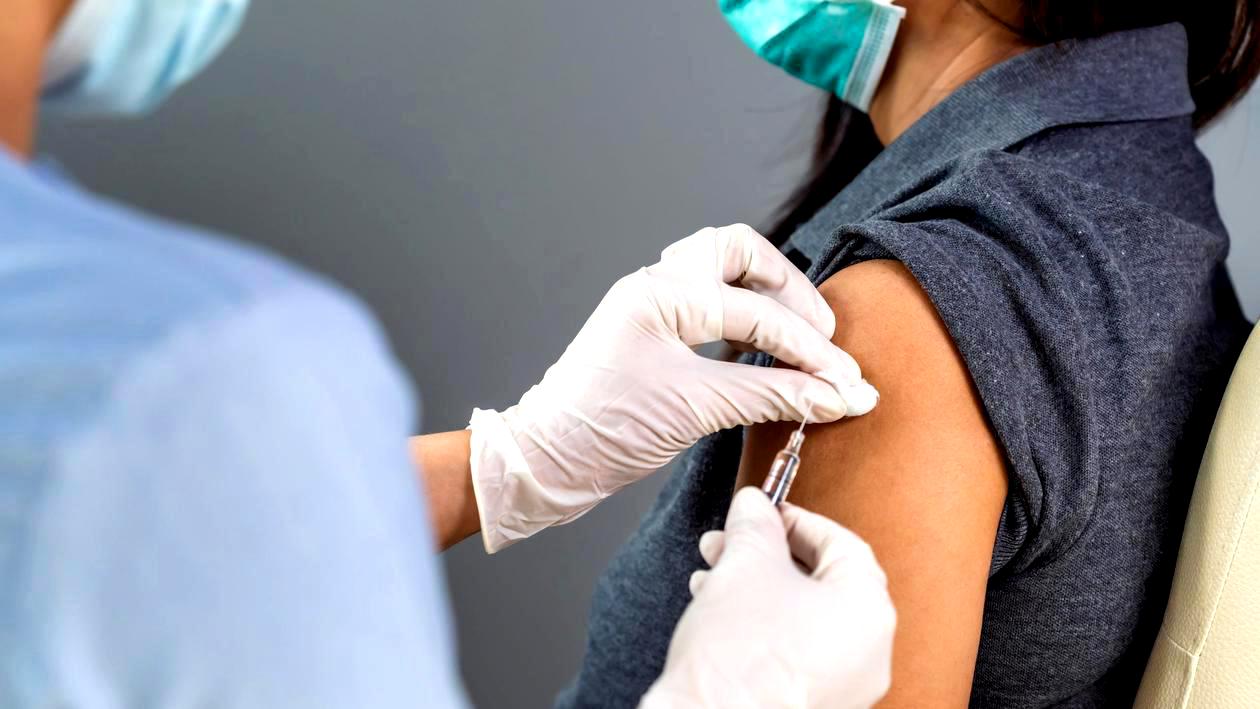 8.000 de români s-au vaccinat anti-COVID-19 în ultimele 24 de ore
