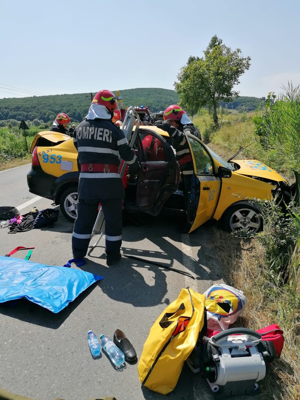 Accident grav în Sibiu. Un bărbat a murit, iar alte două persoane au fost rănite