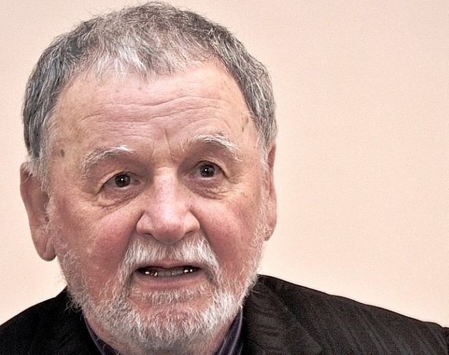 A murit Dan Mateescu, sculptorul care a scris istoria în piatră
