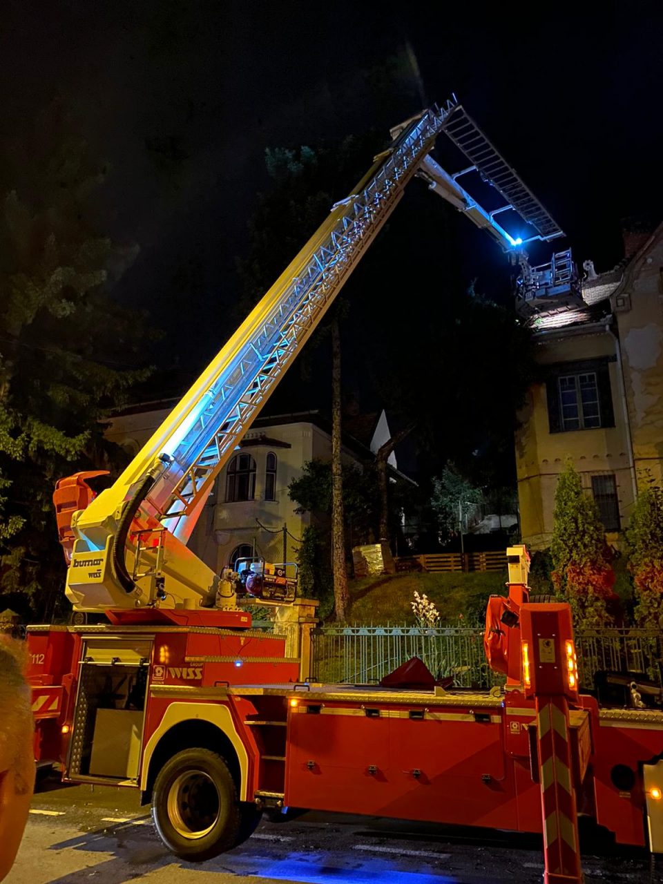 Detalii cutremurătoare în cazul preotului și soției care au murit în casa lovită de fulger: „A fost un șoc și un sentiment de neputință”