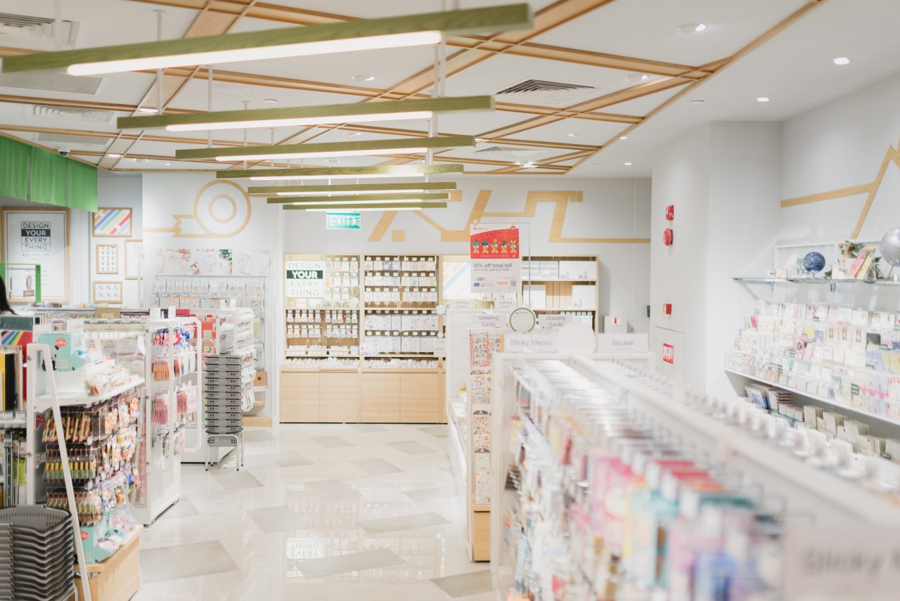 Testarea anti-COVID în farmacii a început în București și Iași