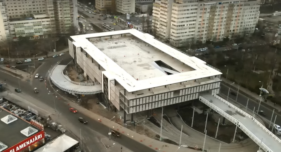 Nicușor Dan a anunțat când se va deschide parcarea de la Pantelimon, începută acum 10 ani. „Este o invitație pentru toate persoanele care intră în București să lase mașina în parcare”