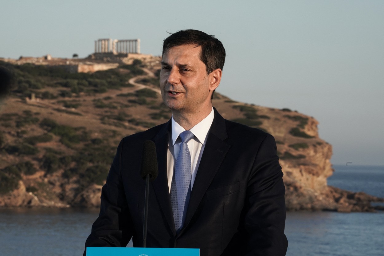 Ministrul grec al Turismului: „Cred că problemele din vămi se vor rezolva. Vrem ca fiecare turist român să se întoarcă acasă în siguranță”