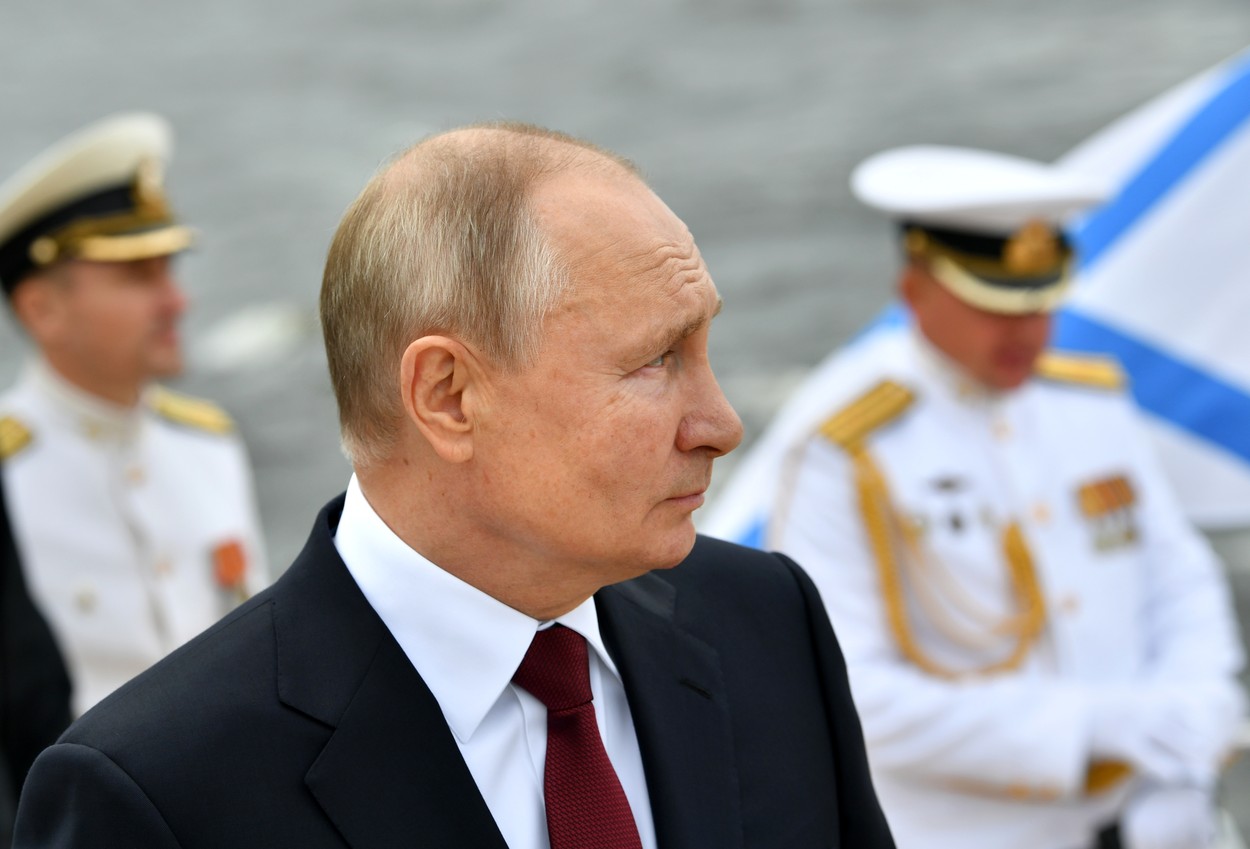 Avertismentul lui Vladimir Putin: „Suntem capabili să depistăm orice ţintă inamică sub apă, la suprafaţă sau în aer şi de a da lovitura letală”