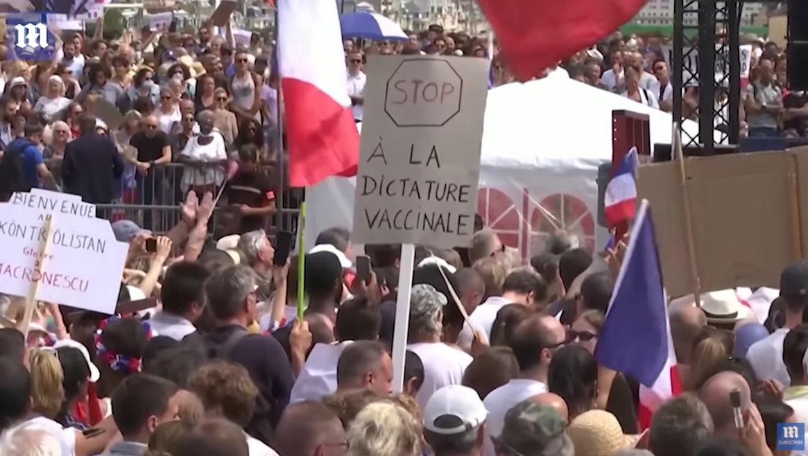 Proteste de amploare în Italia și Franța împotriva permisiului COVID. „Stop dictatorii vaccinării!” – VIDEO