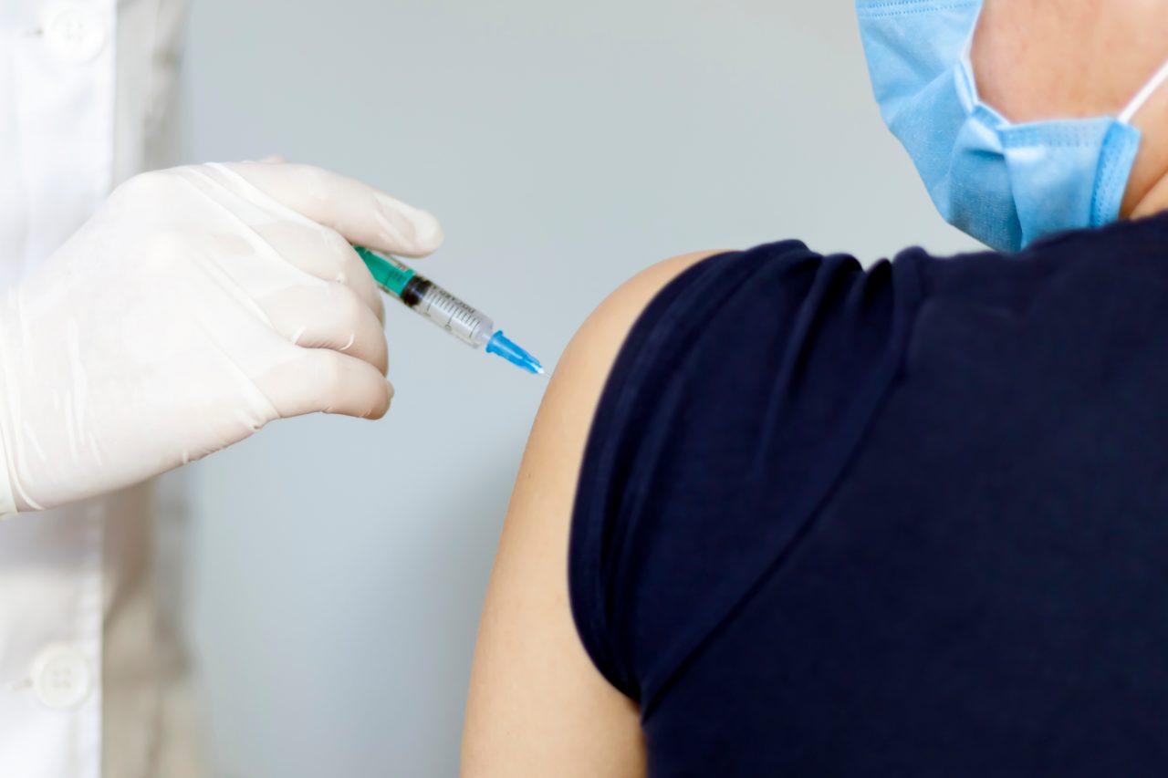 Ungaria începe, de la 1 august, vaccinarea cu a treia doză. Vaccinul, obligatoriu pentru cadrele medicale