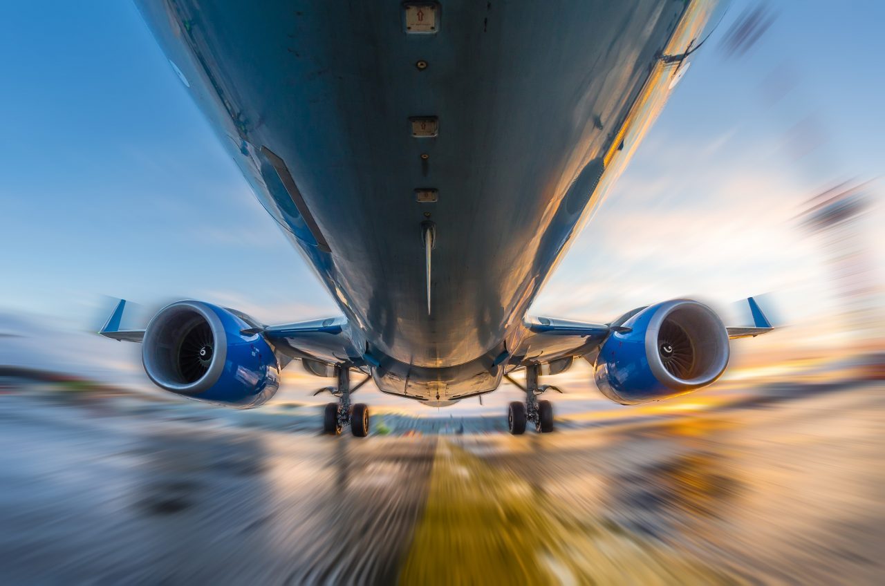 Două avioane, aproape de o ciocnire frontală în Paris. Cum a fost evitată tragedia în ultimele secunde pe aeroportul Charles de Gaulle