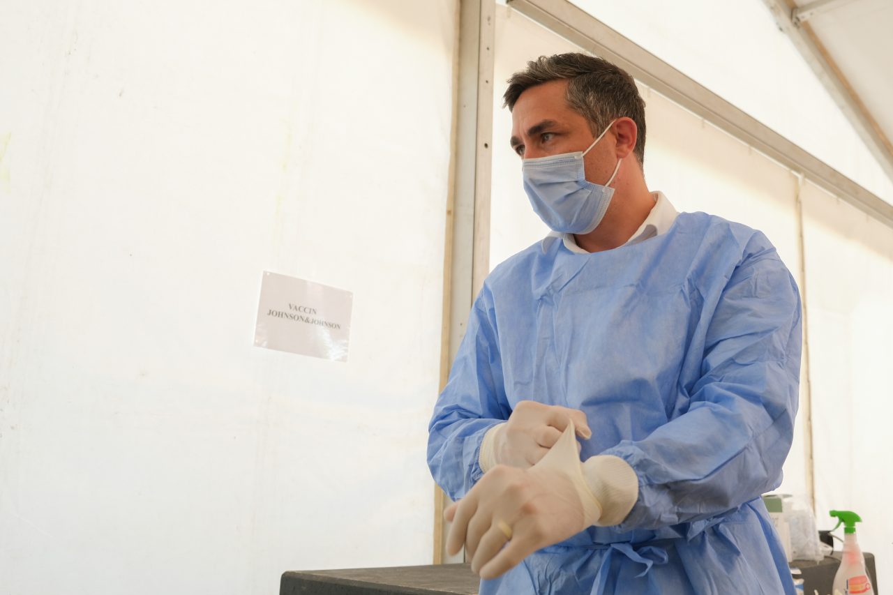 Valeriu Gheorghiță: Probabil în octombrie, vom avea a treia doza de vaccin anti-COVD-19 în România