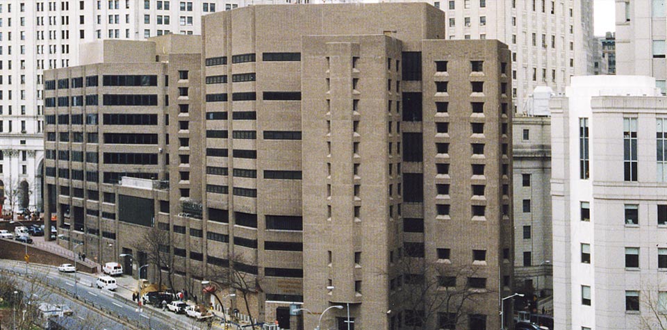 Penitenciarul în care s-a sinucis controversatul miliardar Jeffrey Epstein va fi închis. Ce s-a întâmplat