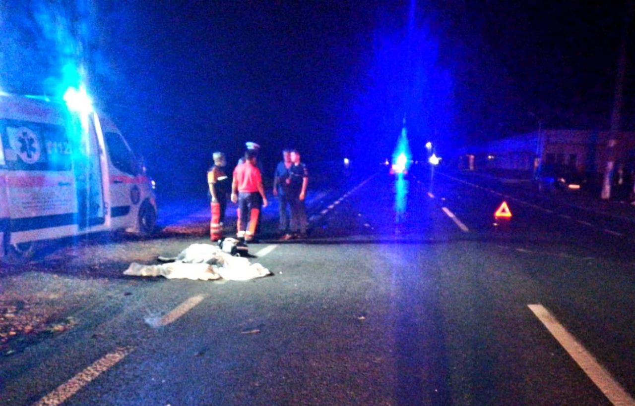 Un bărbat din Ialomița, mort după ce a fost lovit de o maşină. Șoferul era beat