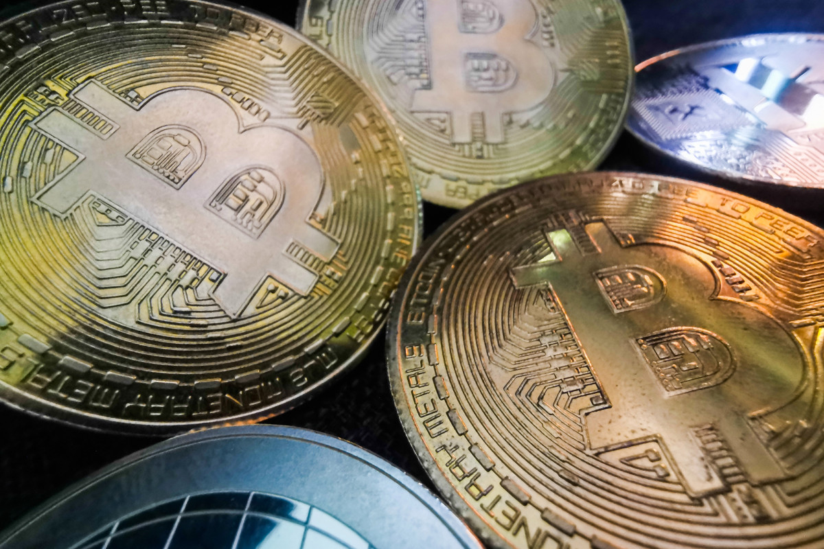 Cel mai mare jaf de criptomonede. Peste 600 de milioane de dolari în criptomonede au fost furate de hackeri