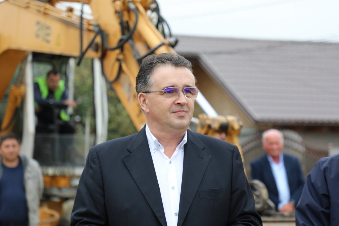 Marian Oprișan și-a cumpărat un bolid Maybach, evaluat la circa 200.000 de euro. Ce a scris în declarația de avere