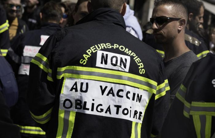Prima hotărâre europeană privind vaccinarea obligatorie împotriva Covid-19. CEDO respinge cererea a 672 de pompieri împotriva obligației de vaccinare