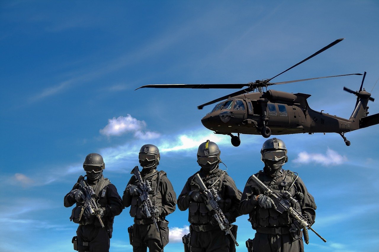 Luptătorul SEAL care l-a ucis pe Bin Laden, gata să-i „extragă” pe americanii blocați în Afganistan: „Dați-mi nouă oameni. Nu este dificil”