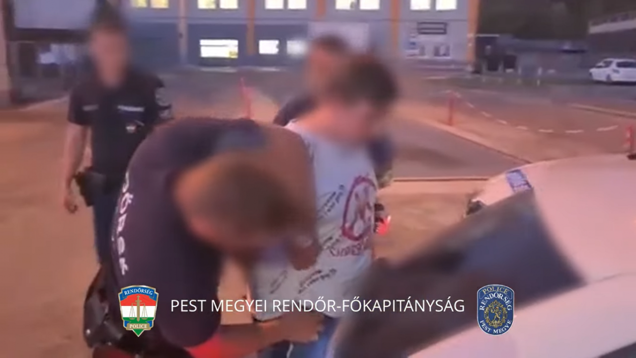 Un tânăr și-a înjunghiat fratele direct în inimă: ”A fost un simplu joc”
