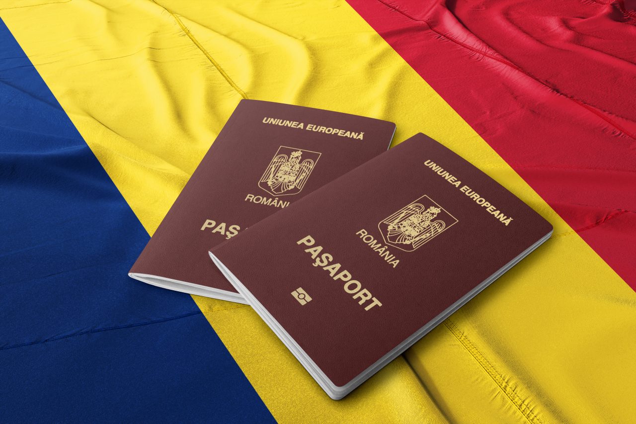 Termenul de eliberare a pașapoartelor în timpul verii a scăzut sub 3 zile lucrătoare. România are unul dintre cele mai scurte termene din UE
