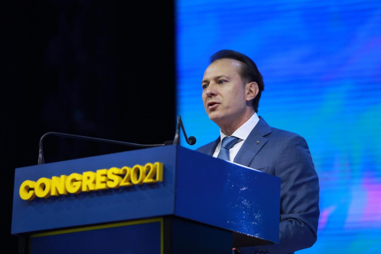 VIDEO | Florin Cîțu, huiduit la Congresul PNL. Orban a intervenit să oprească huiduielile. Cîțu: ”Nu am nevoie de susținerea dumneavoastră, pot să-mi țin moțiunea în uralele tuturor românilor”