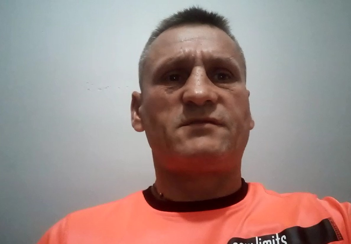 VIDEO| Mărturia unui tată plecat la muncă în străinătate care și-a găsit fetițele, aflate într-un centru, vaccinate împotriva voinței lui: „Mi-au spus că le doare spatele și umărul”