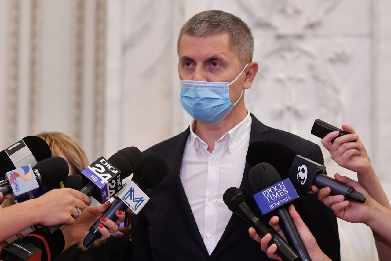 Dan Barna: USR PLUS nu e un partid de paiațe care doar asigură niște voturi în Parlament