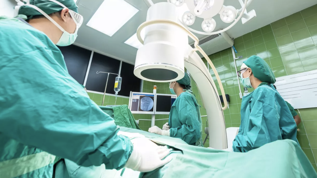 Motivul pentru care pacienții din România care au nevoie de TRATAMENT în străinătate ar putea să nu mai fie primiți la spitalele din anumite țări