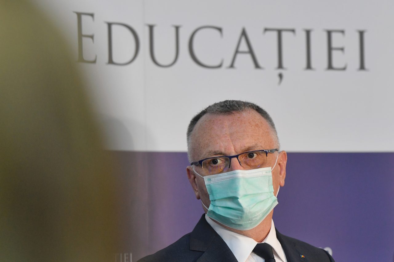 Răspunsul ministrului Educației pentru cei 100 de intelectuali care i-au cerut modificarea proiectelor de legi din învățământ: „Toate propunerile au fost centralizate”